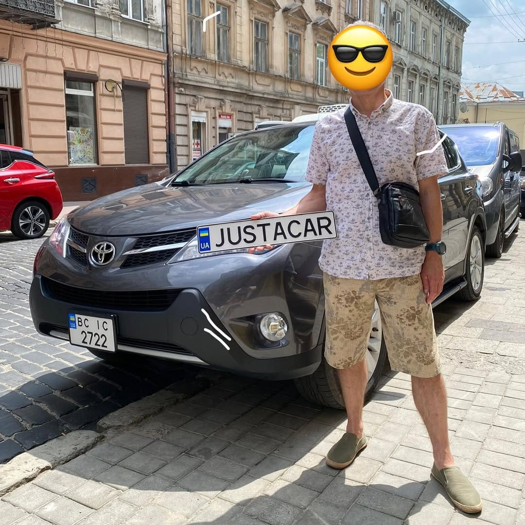 Підбір Toyota RAV-4 у Львові від JustAcar