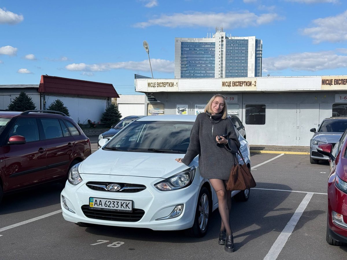 Білий Hyundai Accent 2011–2016, підібраний клієнтці JustAcar